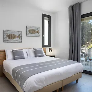 The Square Guest house Cannigione