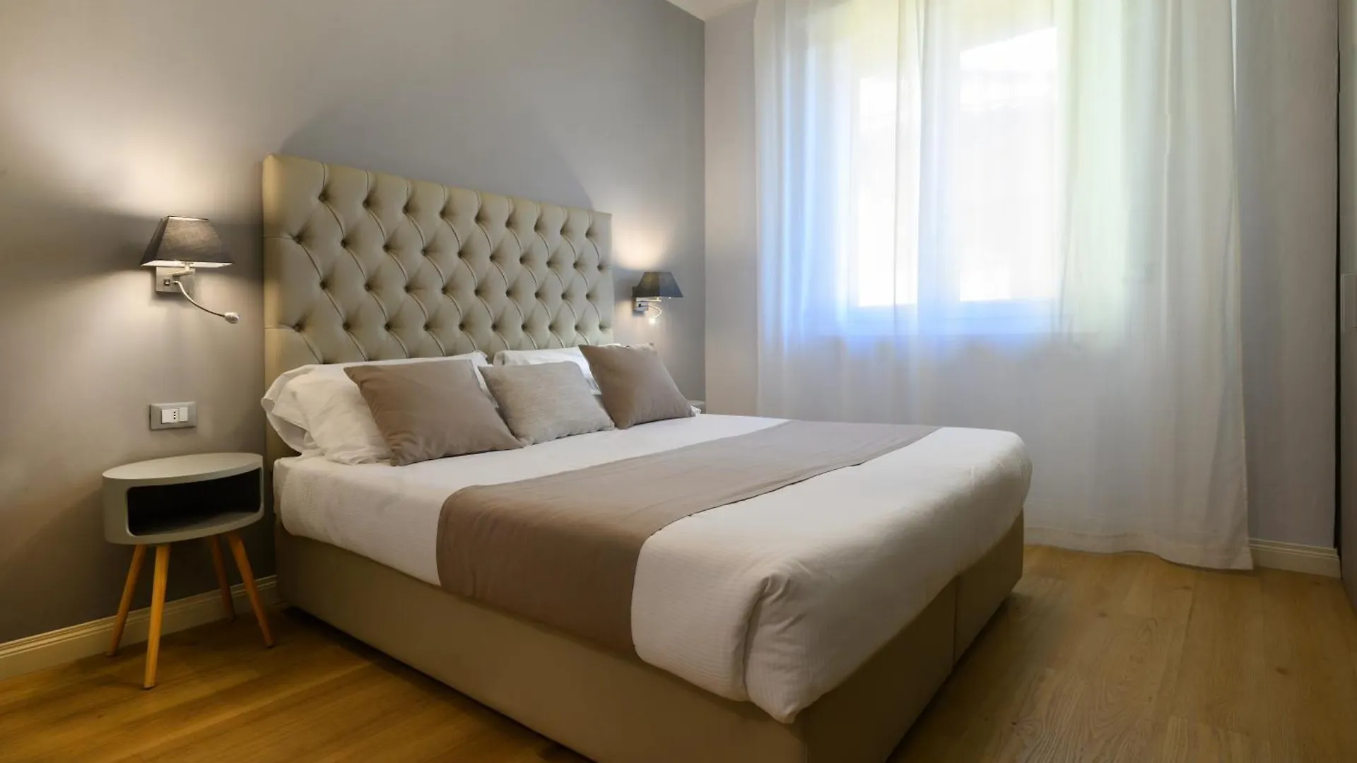 Domus Uffizi Hotel Florence